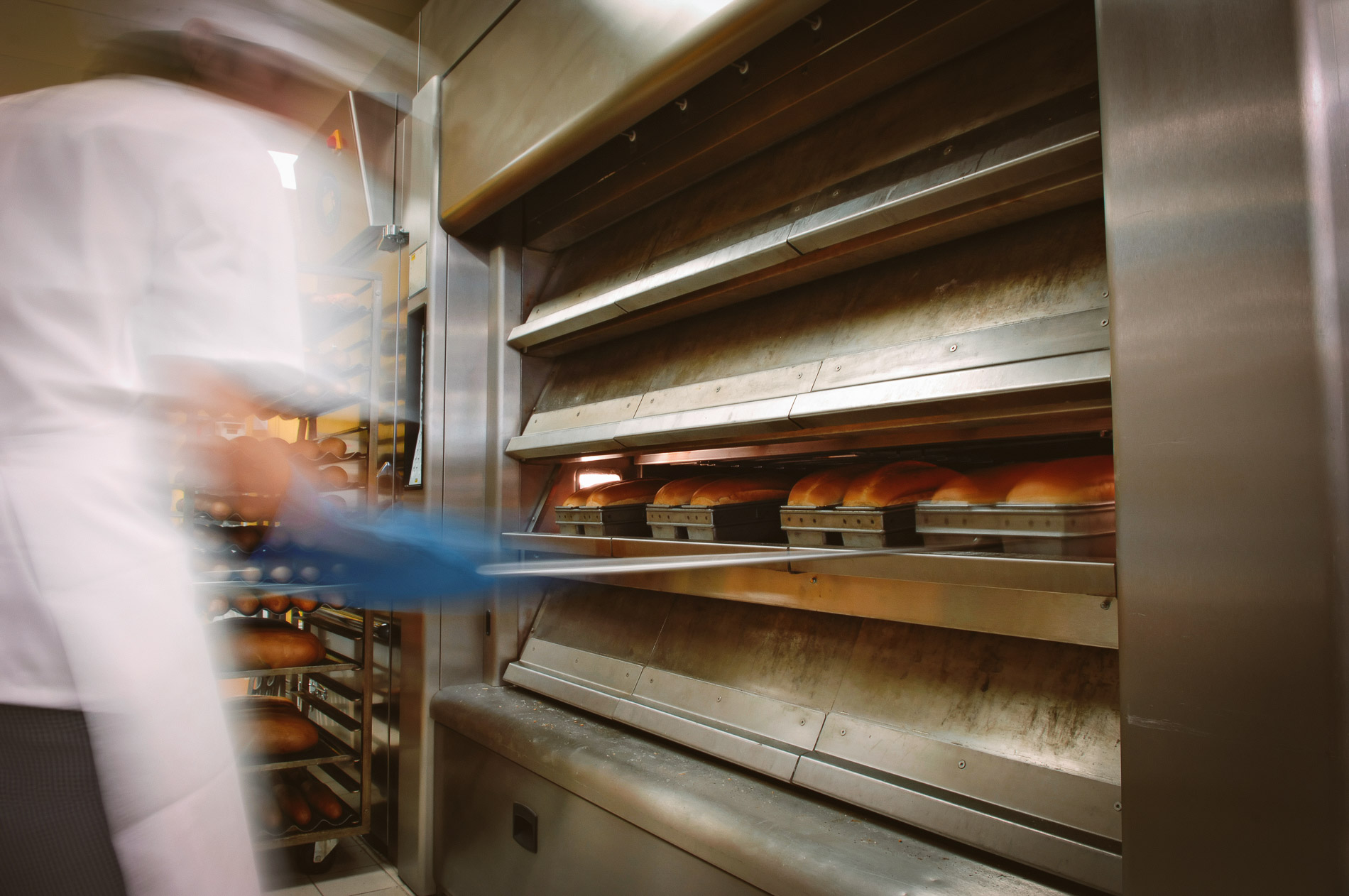 Überwachung Abluft­ventilator Back­schrank - TELE Haase